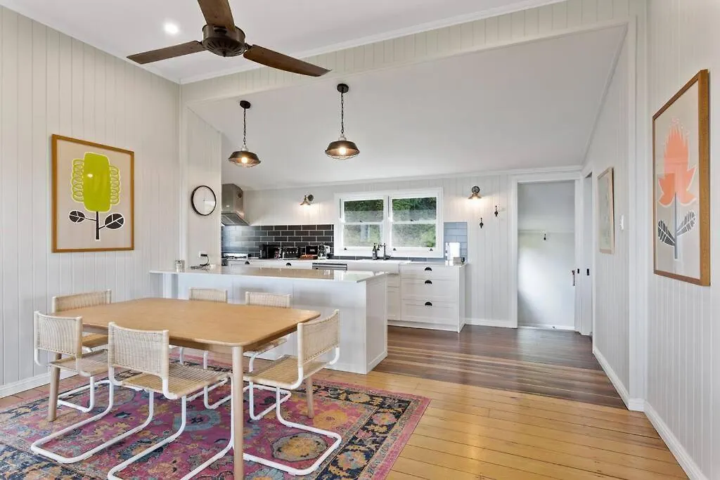 The Quince Cottage - 2 Bedrooms Ravensbourne Chalet