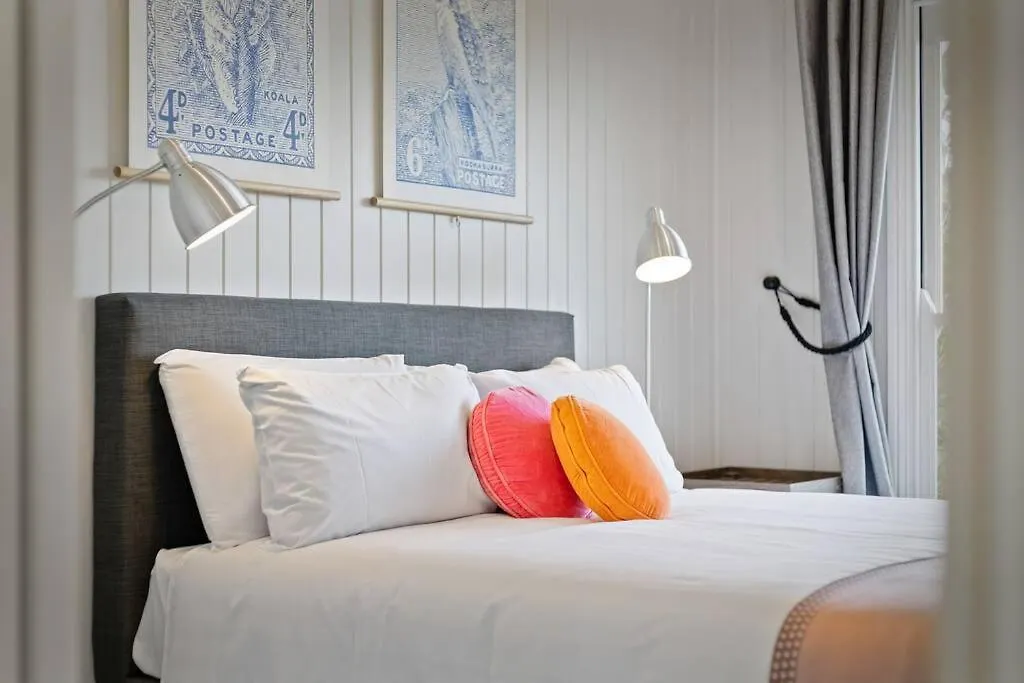 The Quince Cottage - 2 Bedrooms Ravensbourne Chalet